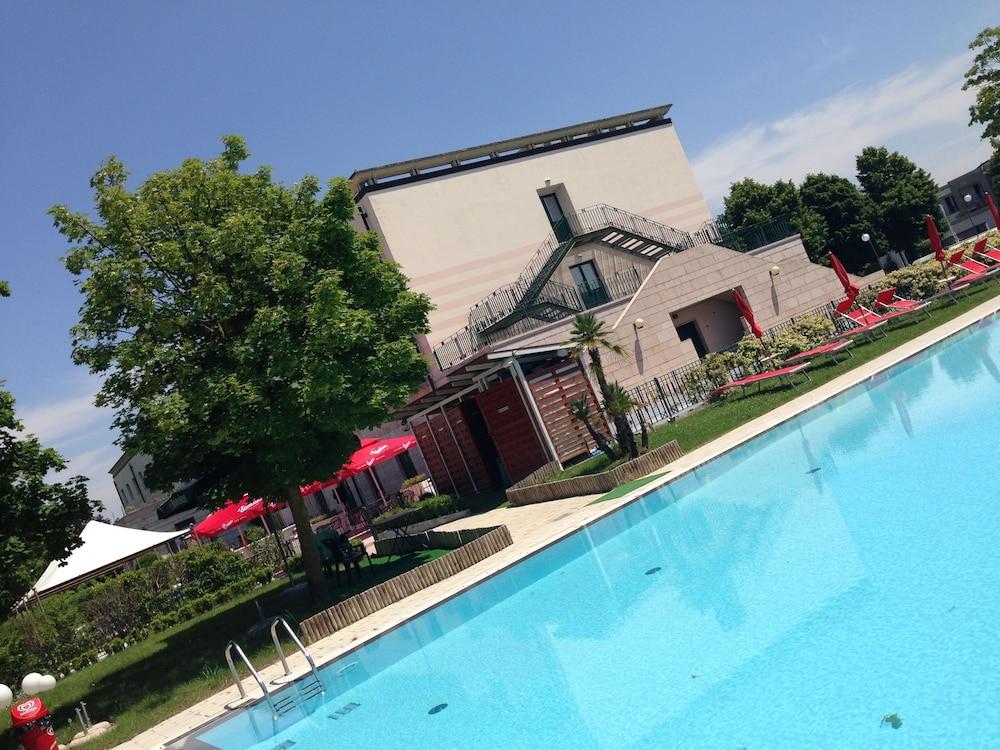 Hotel Ca' Brugnera Esterno foto
